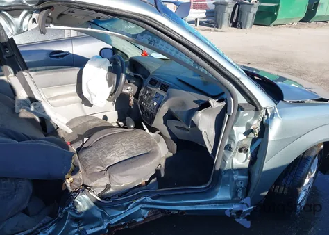 2005 Ford Focus Zxw from USA, damaged, VIN 1FAFP36N55W164090